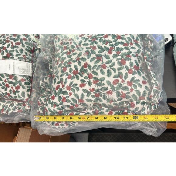 Longaberger Baskets Traditional Holly Pillows Christmas Set of 2 NEW 16" square - Picture 2 of 2
